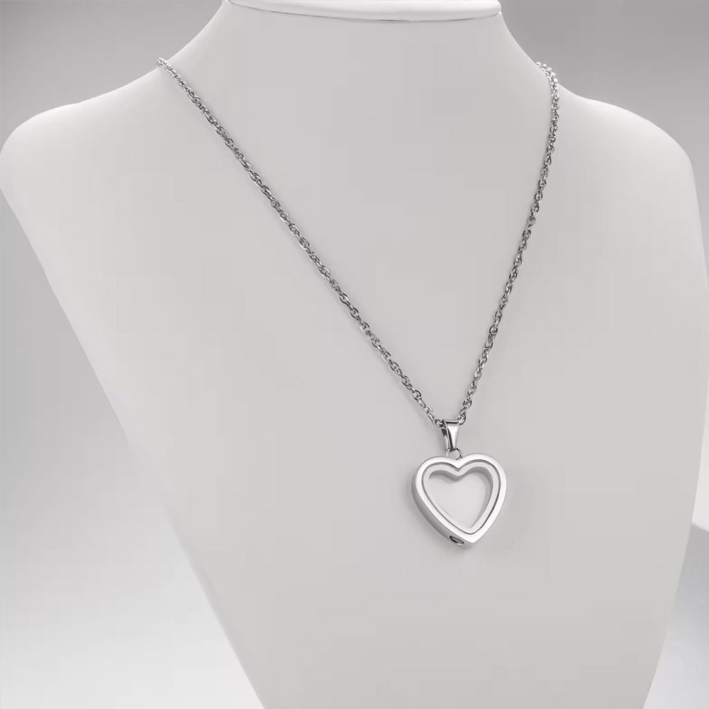 Glass of Heart Cremation Jewel - огляд і ціна Heart Locket Necklace Photo